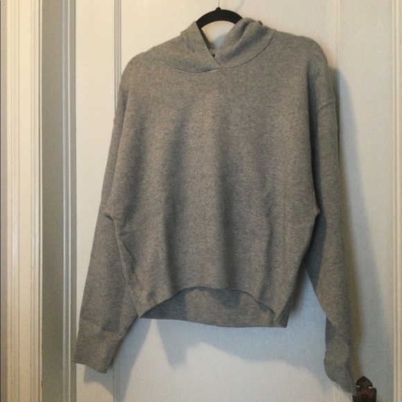 Onzie Cropped Hoodie - Grey Size: M/L - Picture 6 of 15